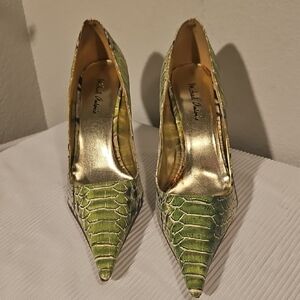 Michael Antonio Green Pumps
